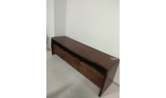 BUGRI Tv stolík 3 zásuvky 1 priečinok agát masív orech